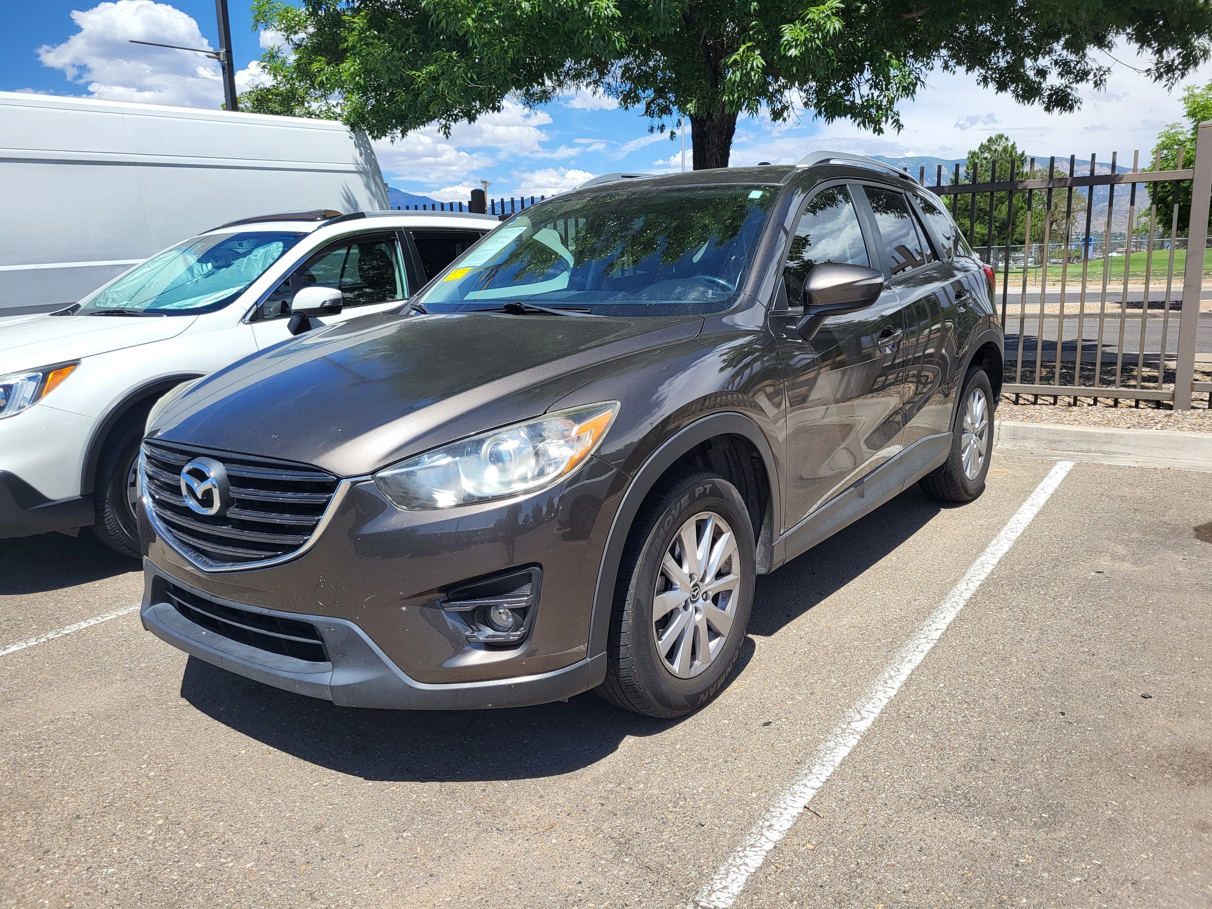 2016 Mazda CX-5 Touring auto's photo