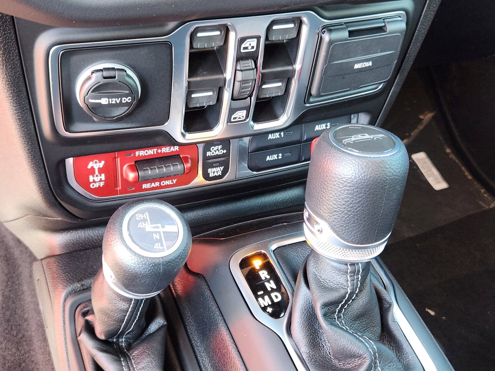 2025 Jeep Gladiator Rubicon - Photo 22