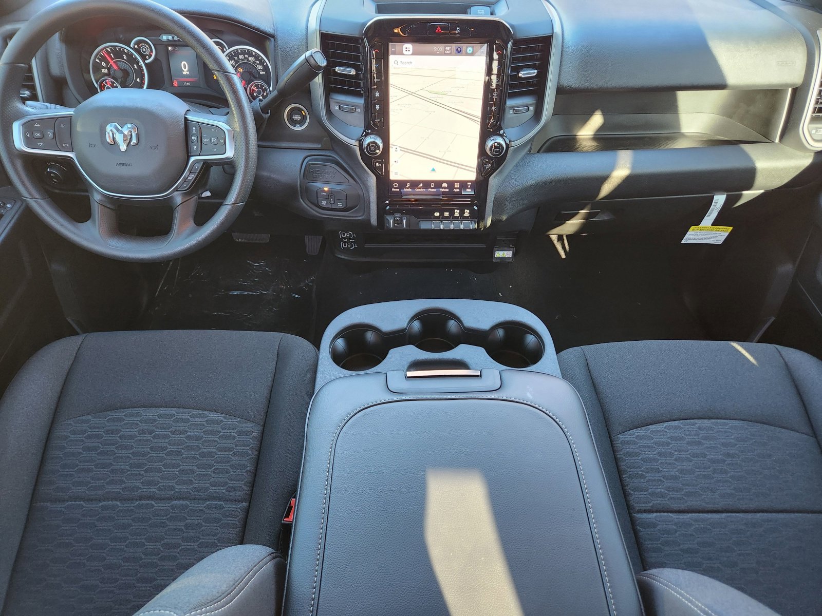 2025 RAM 2500 Tradesman - Photo 31