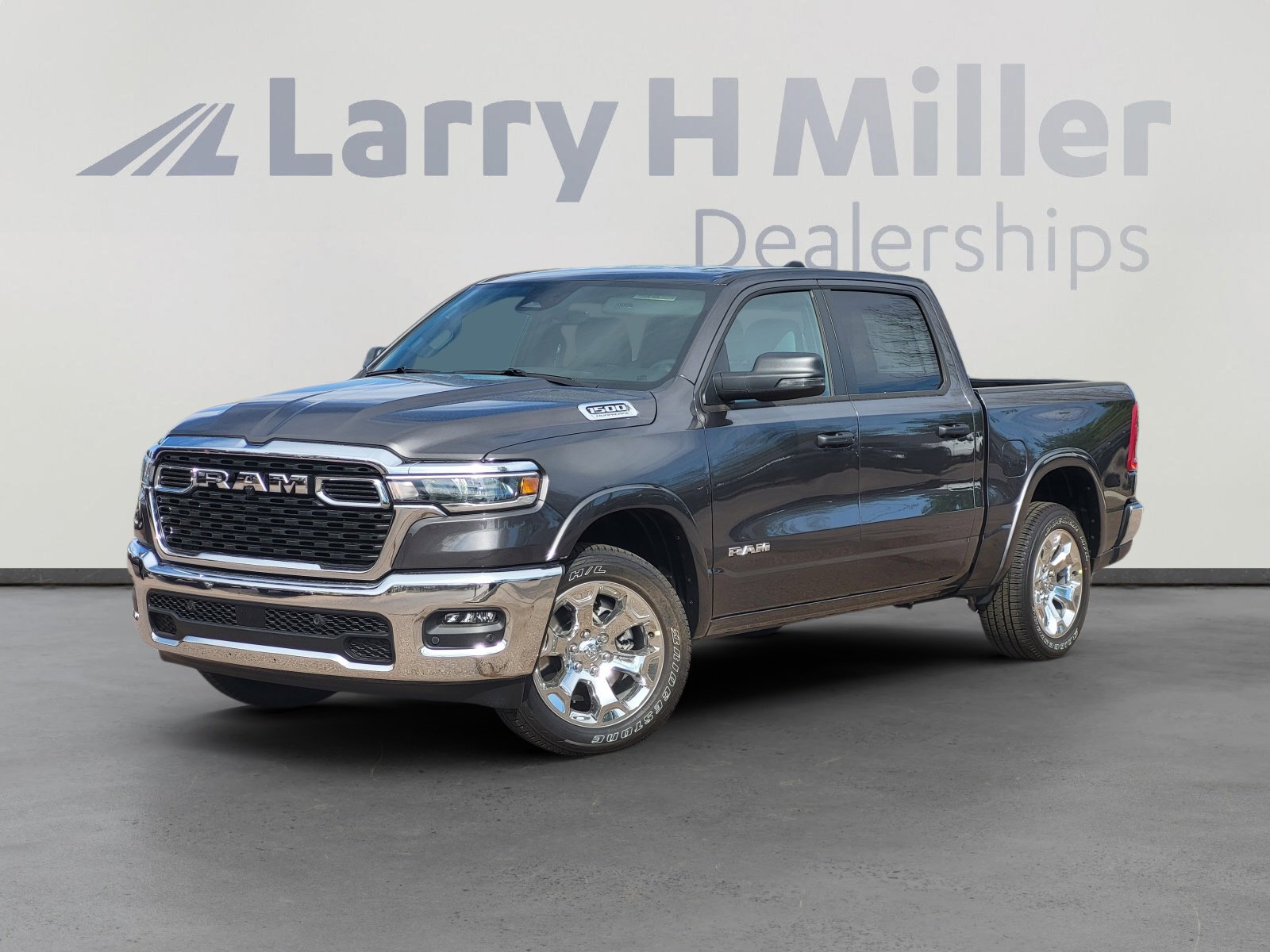 2026 RAM 1500 Big Horn/Lone Star 4x4 Crew Cab 5'7's photo
