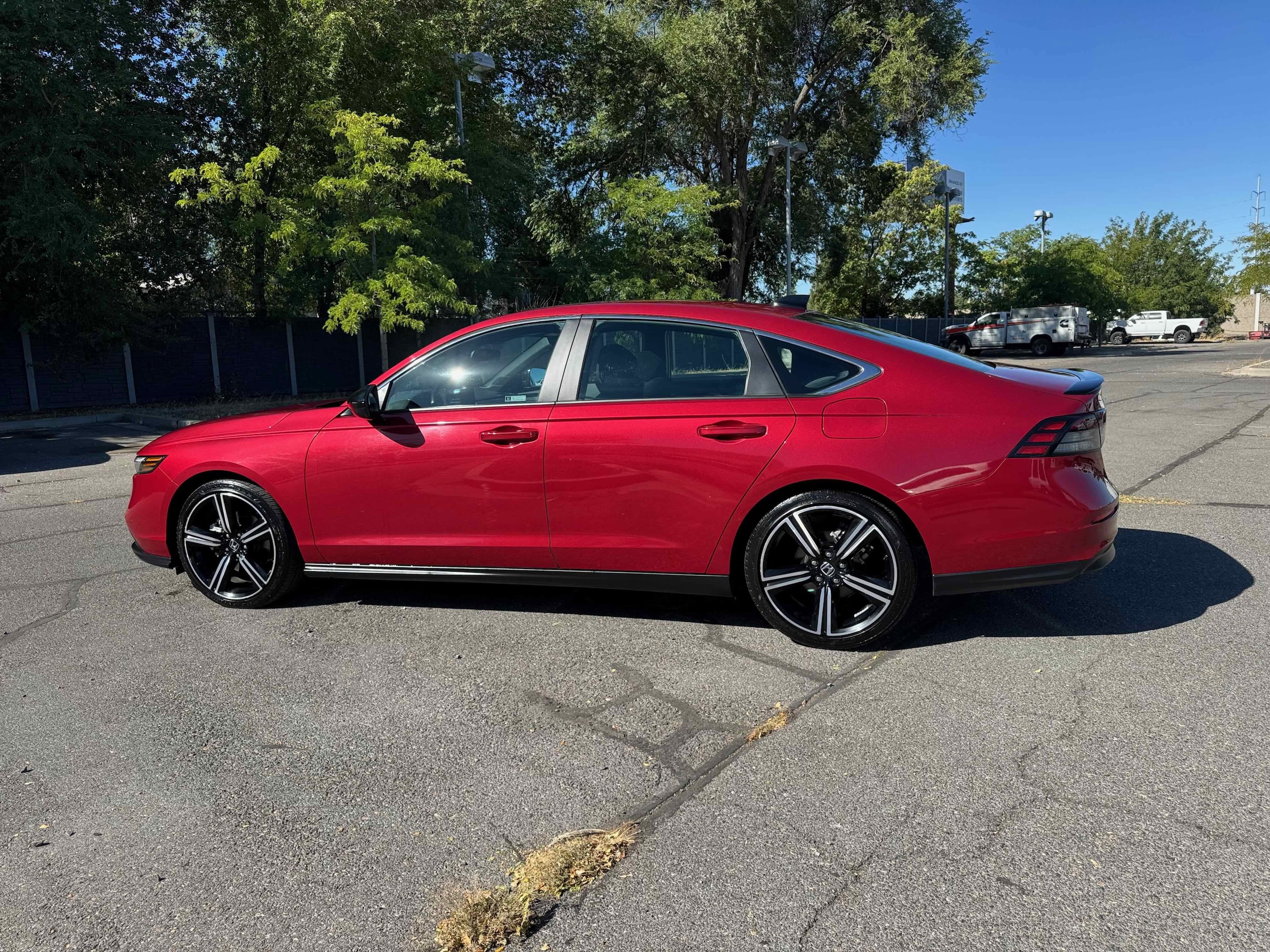 Used 2024 Honda Accord Hybrid Sport with VIN 1HGCY2F57RA045482 for sale in Northfield, Minnesota