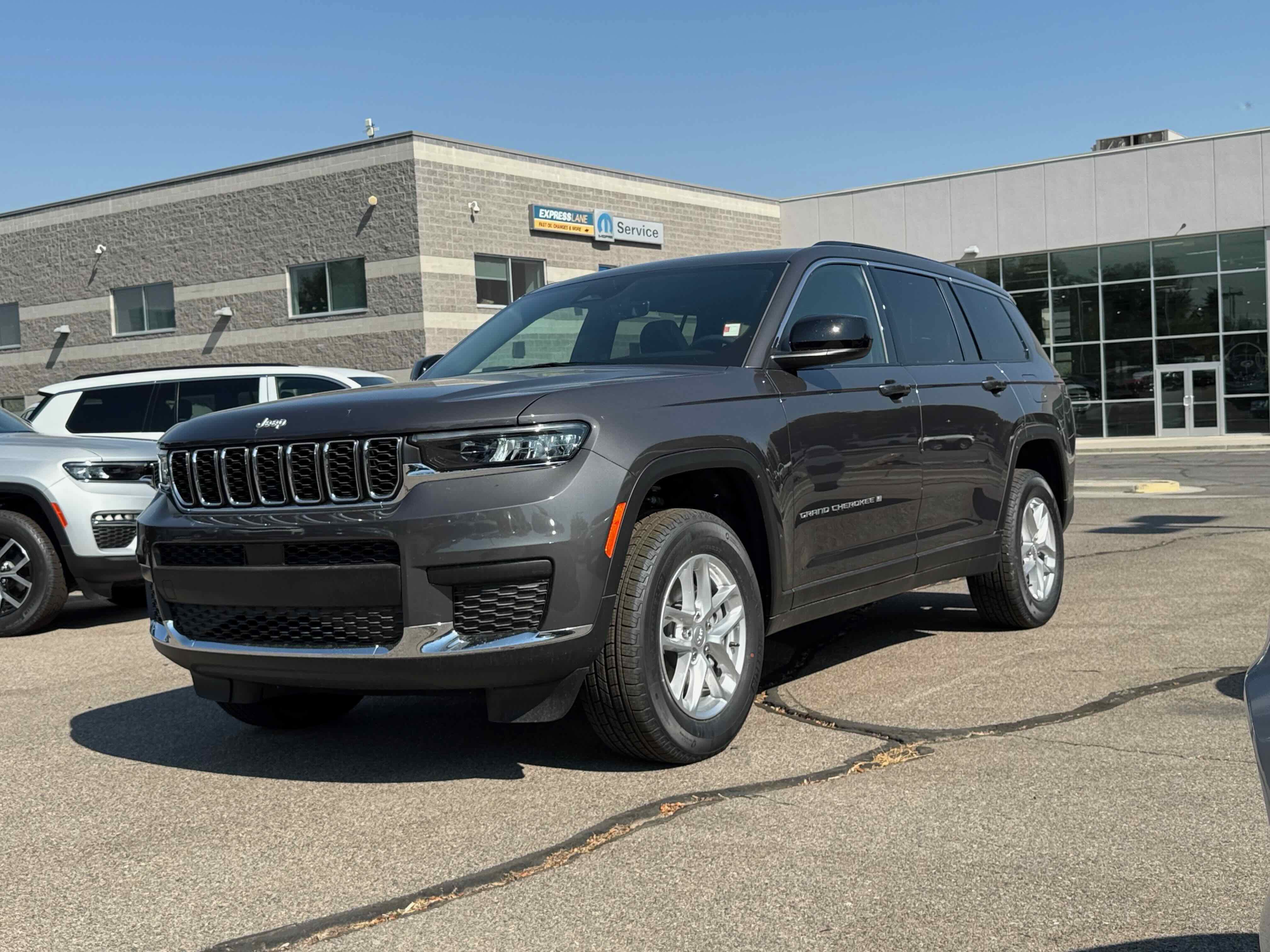  Jeep Grand Cherokee L