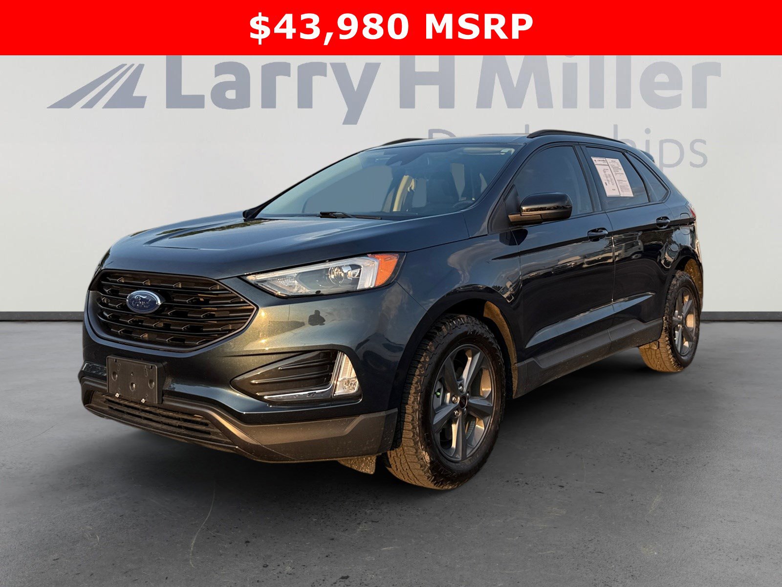2023 Ford Edge SEL's photo