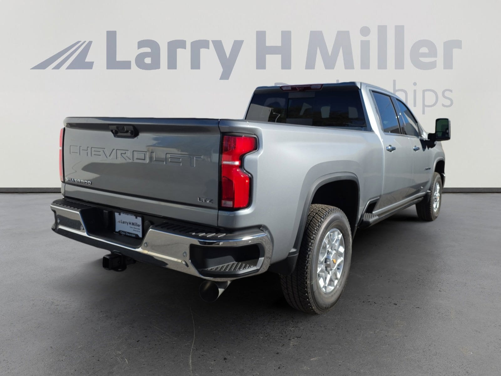 2026 Chevrolet Silverado 2500 HD LTZ - Photo 6