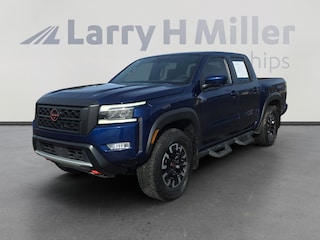 2022 Nissan Frontier Crew Cab PRO-4X 4x4 Truck Crew Cab