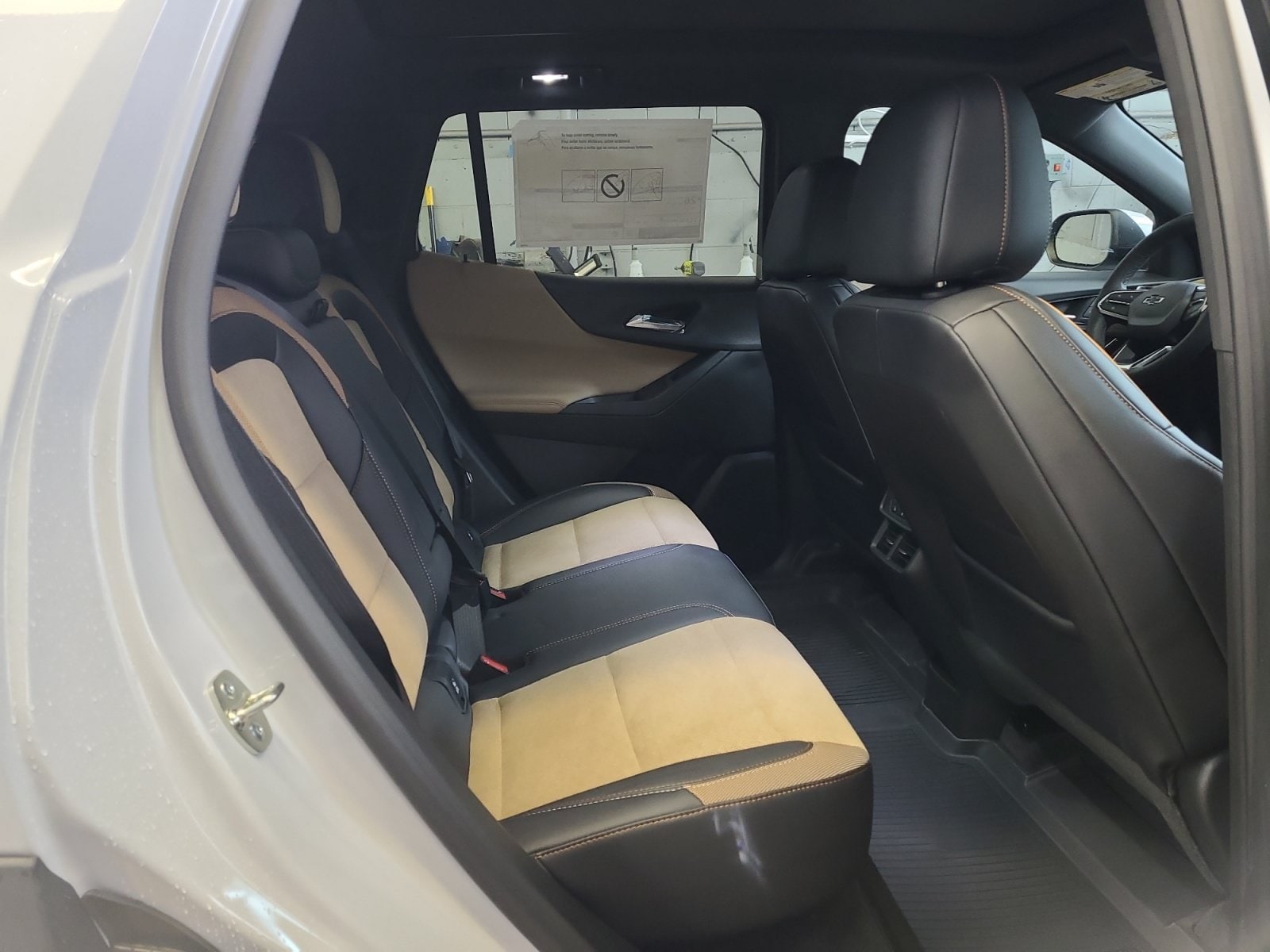 2027 Chevrolet Equinox ACTIV - Photo 29