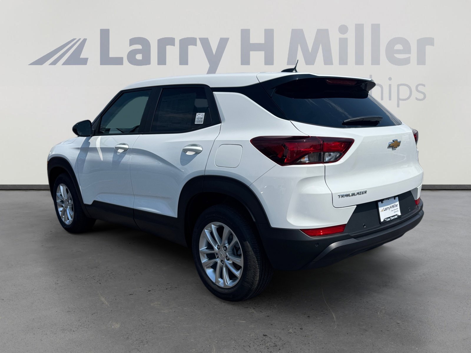 2026 Chevrolet Trailblazer LS photo 4