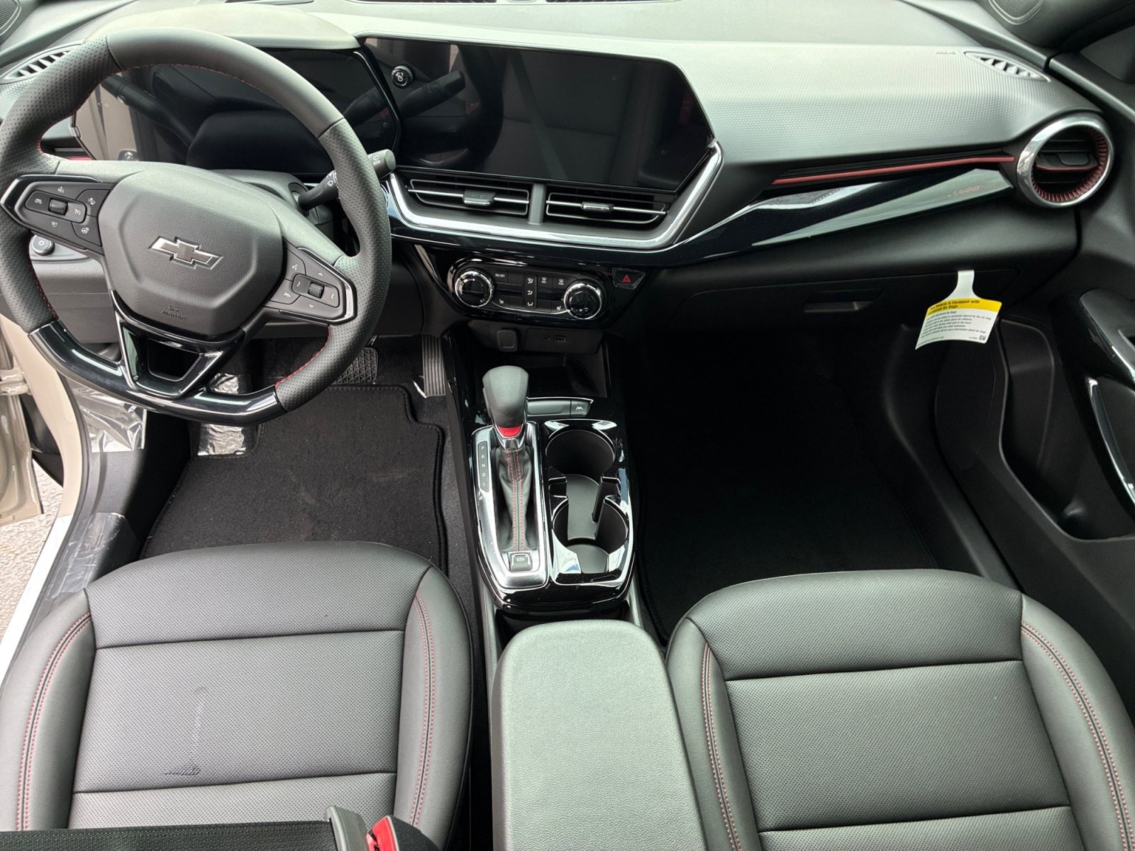 2026 Chevrolet Trax RS - Photo 14