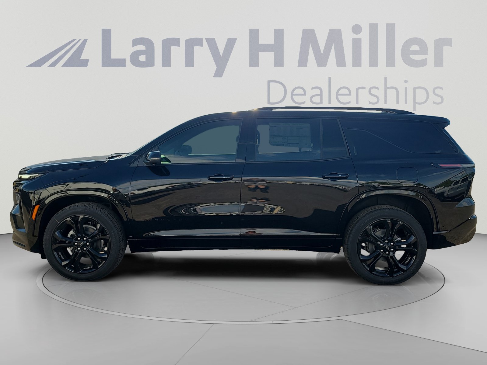 2027 Chevrolet Traverse RS - Photo 3