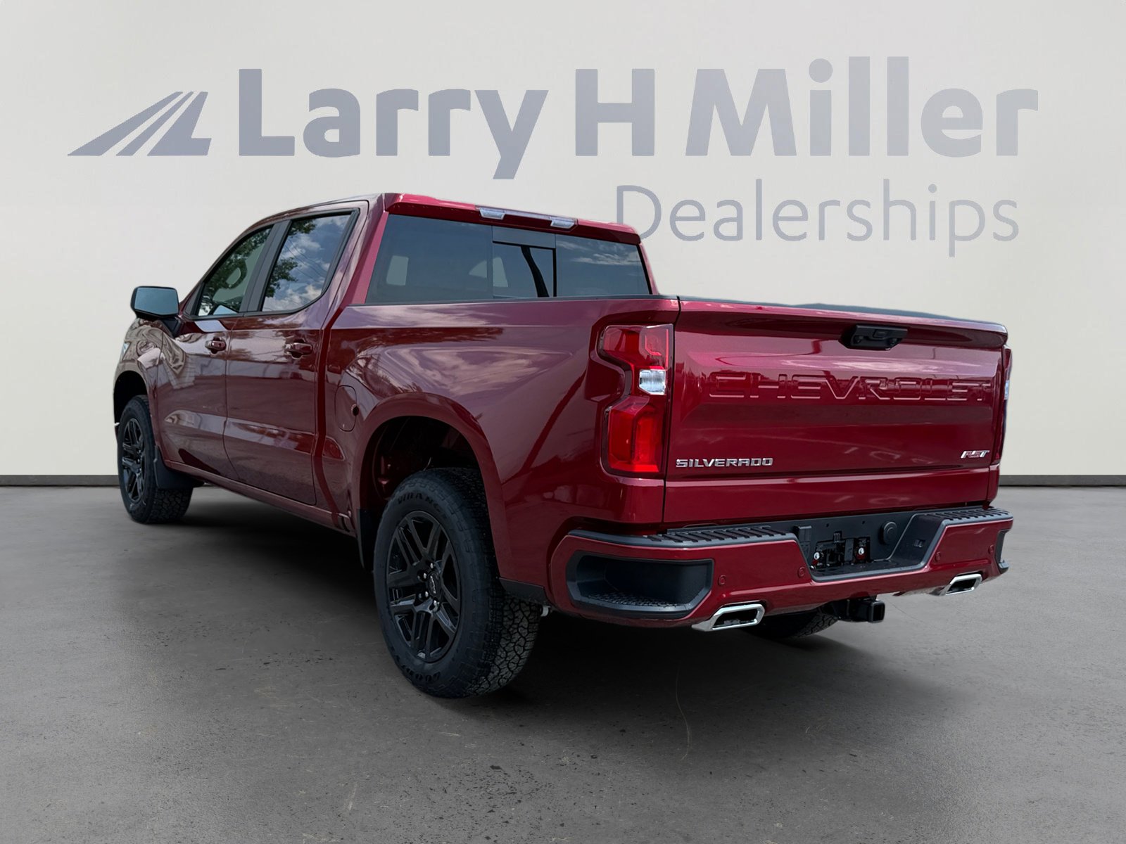 2026 Chevrolet Silverado 1500 RST photo 4