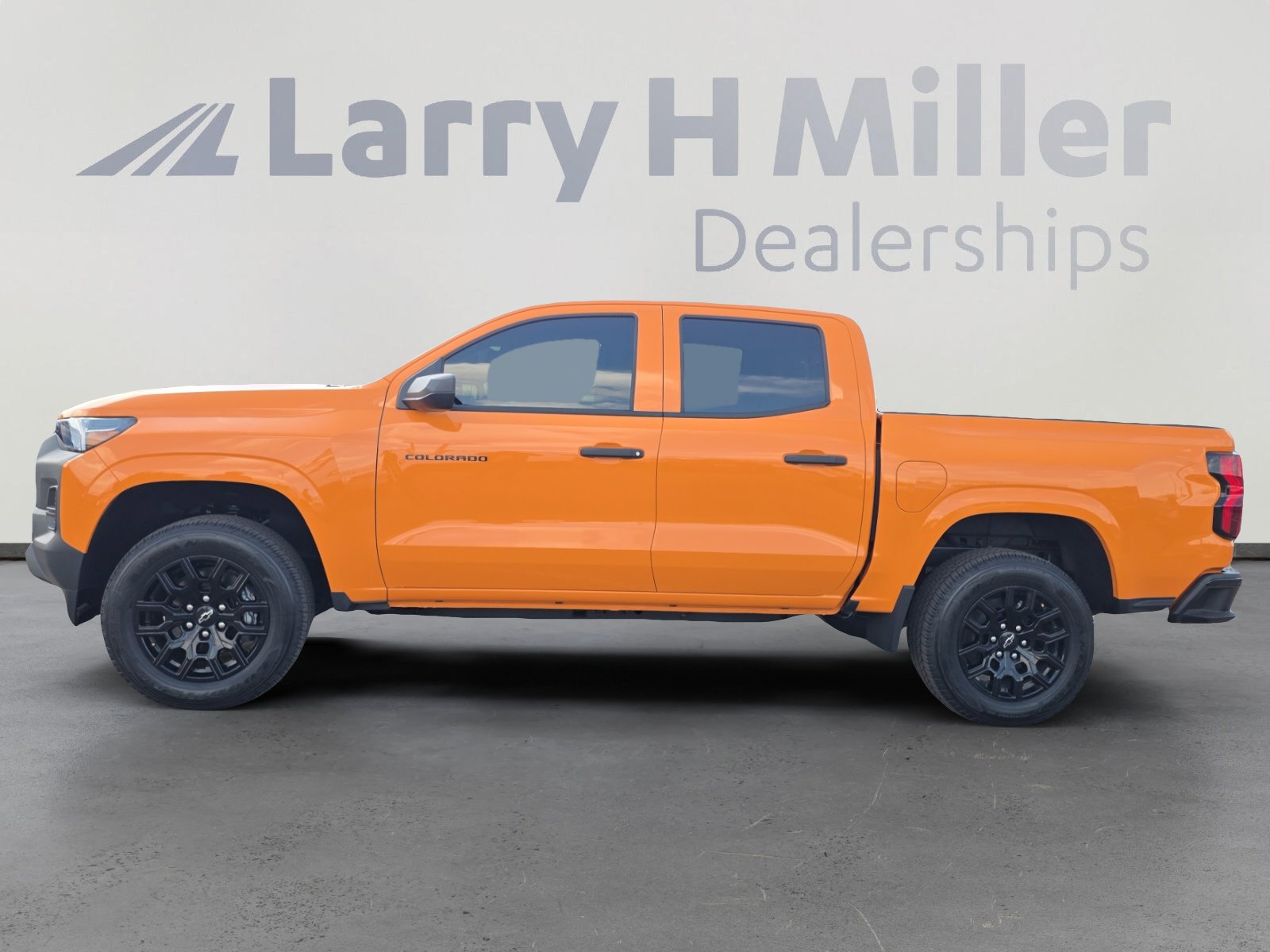 2026 Chevrolet Colorado Work Truck photo 2