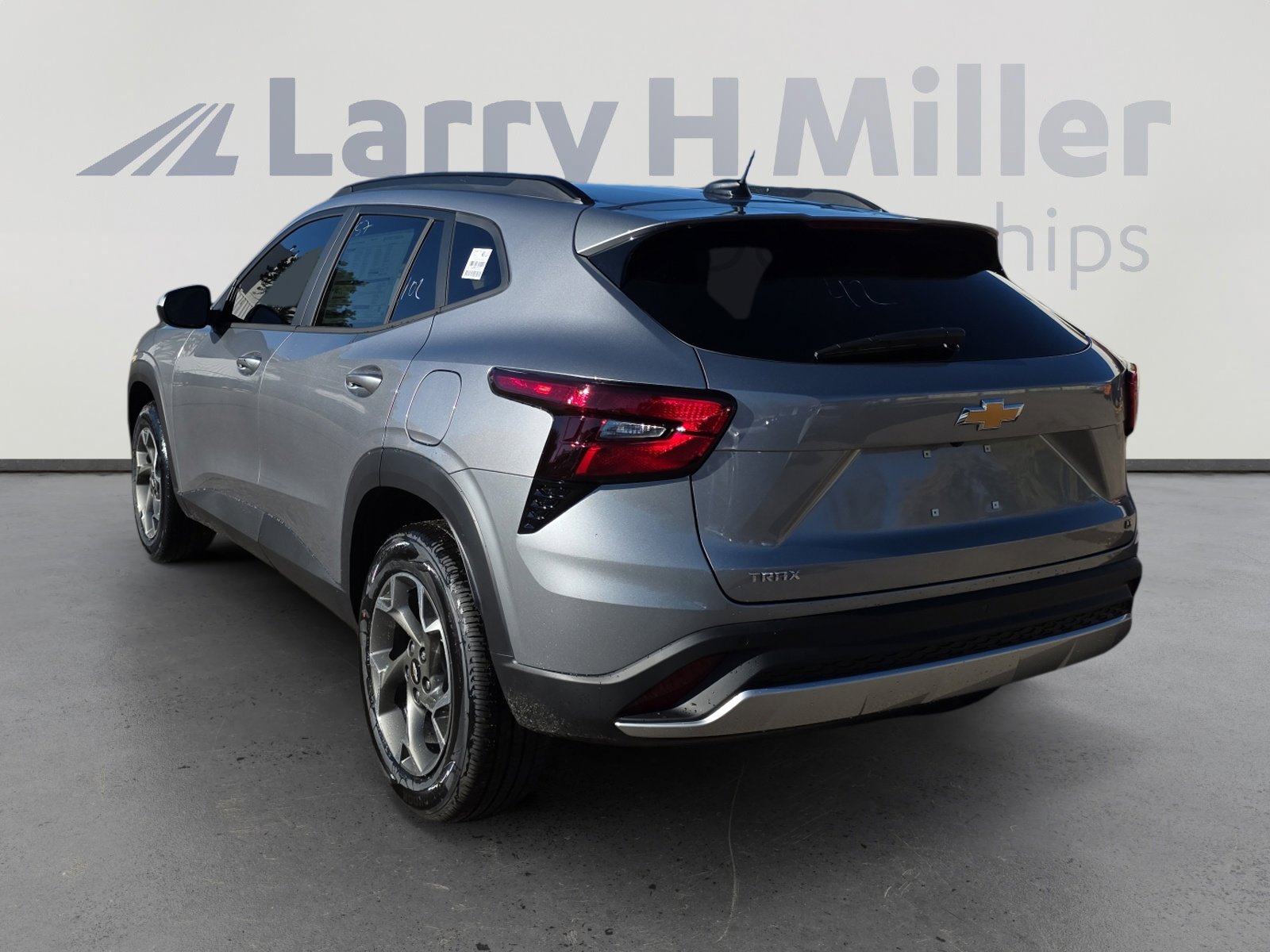 2026 Chevrolet Trax LT photo 3