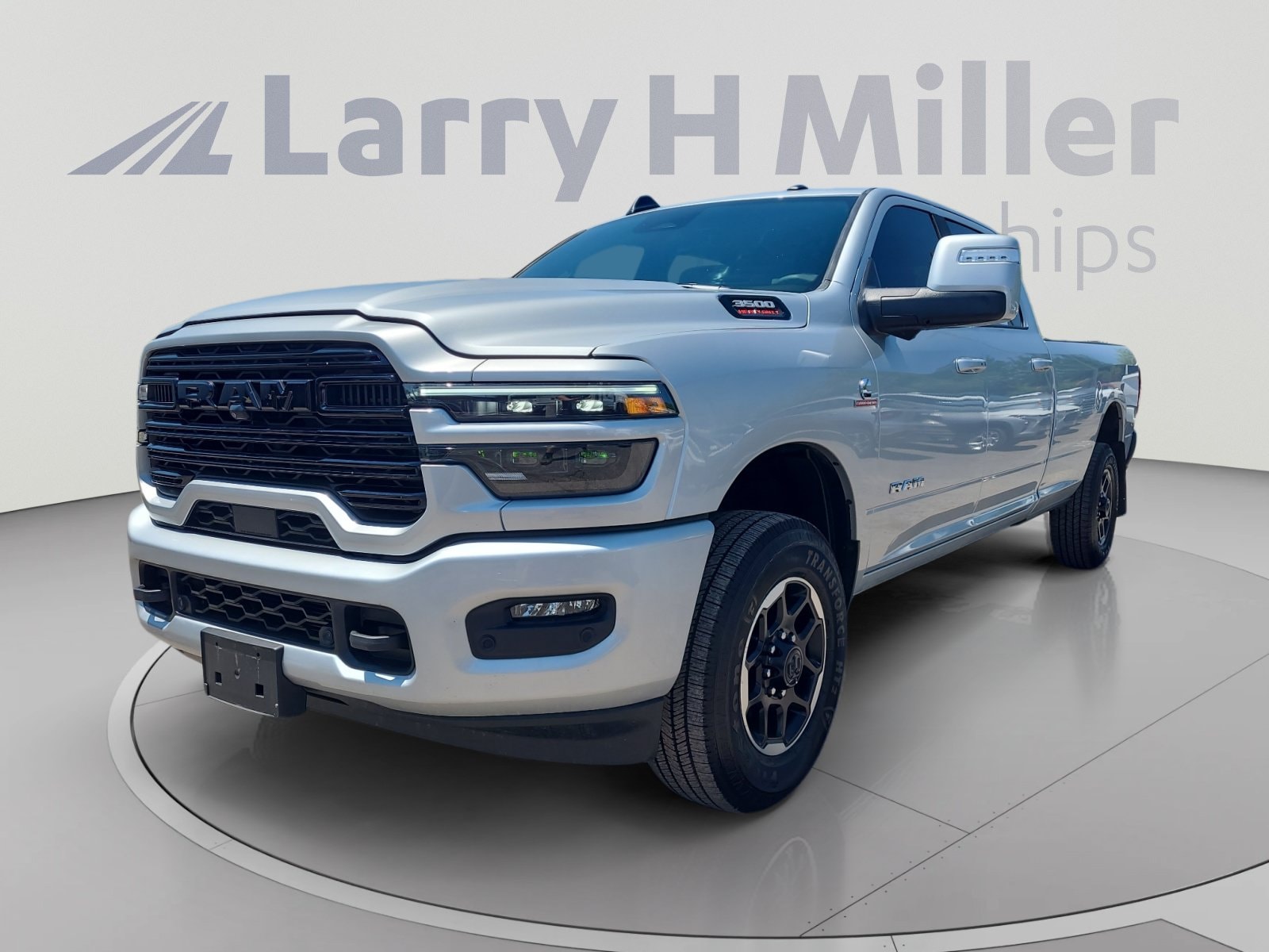 2026 RAM 3500 Laramie 4X4 Crew Cab LWB's photo