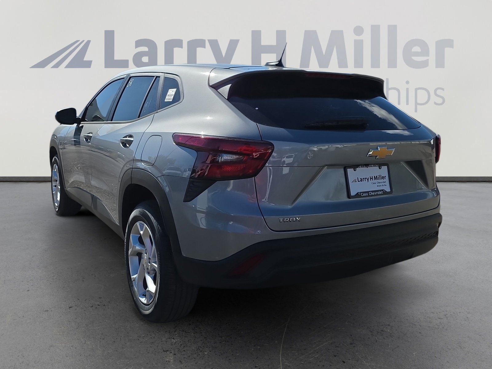 2026 Chevrolet Trax LS photo 3