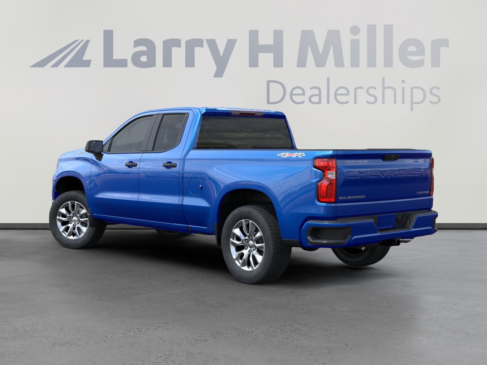 2026 Chevrolet Silverado 1500 Custom photo 4