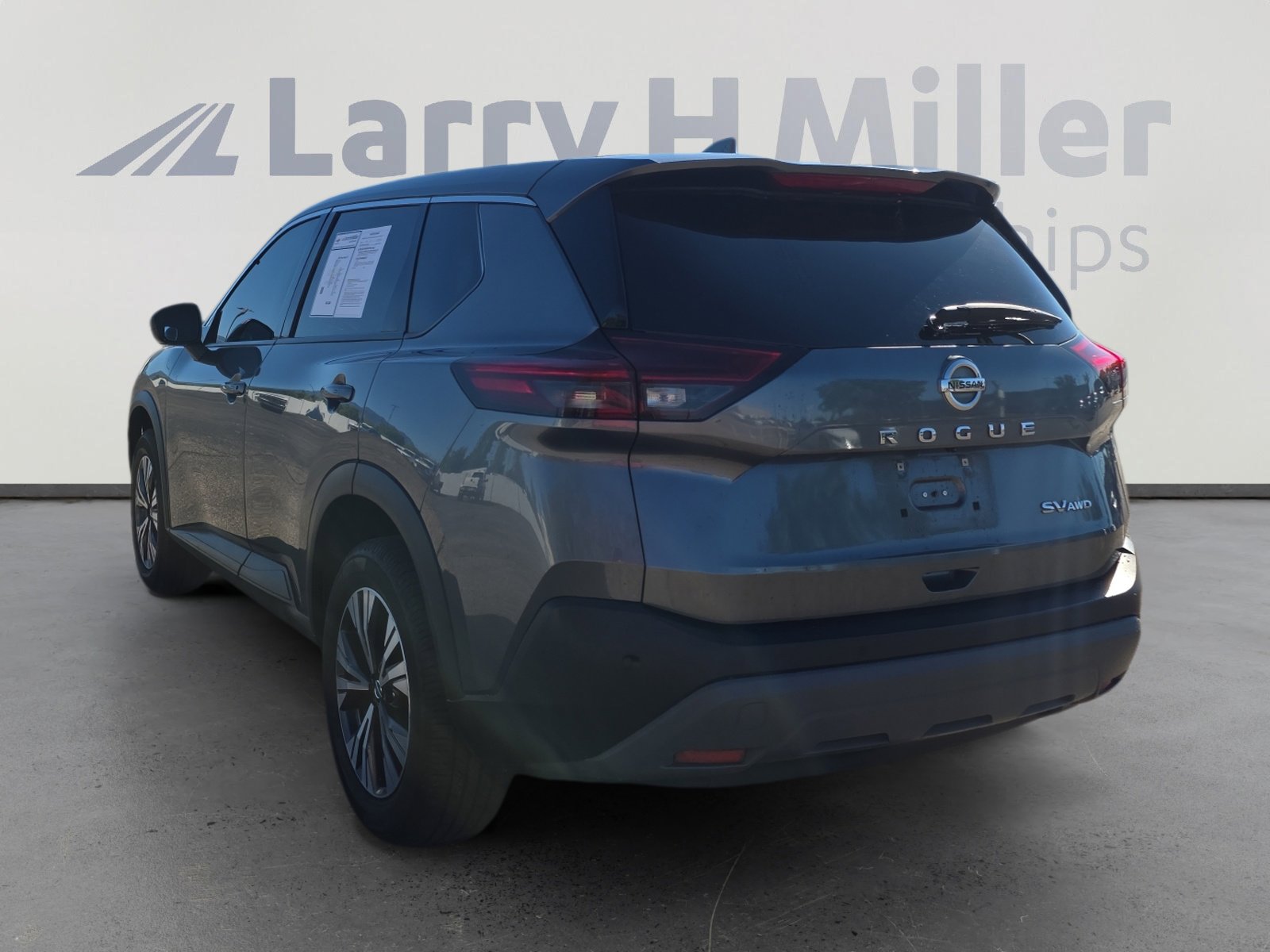 2021 Nissan Rogue SV AWD photo 3