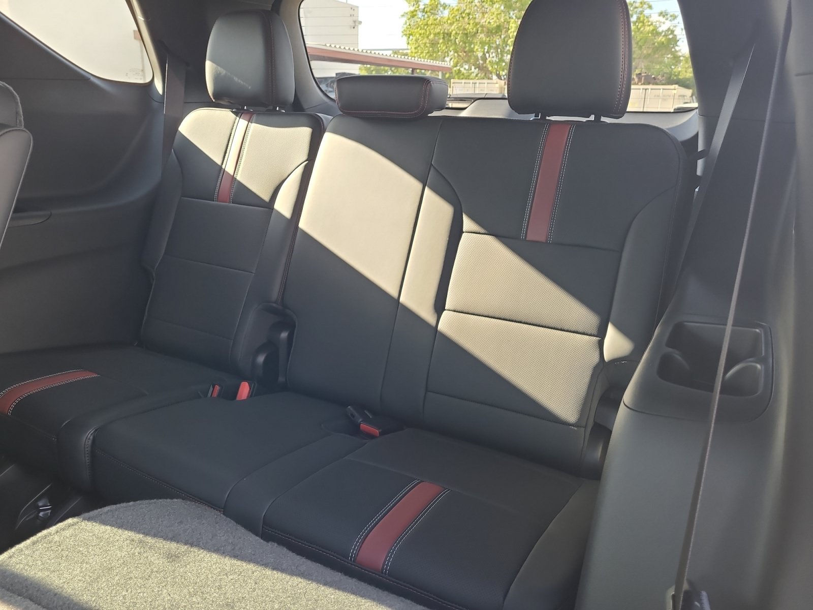 2027 Chevrolet Traverse RS - Photo 26