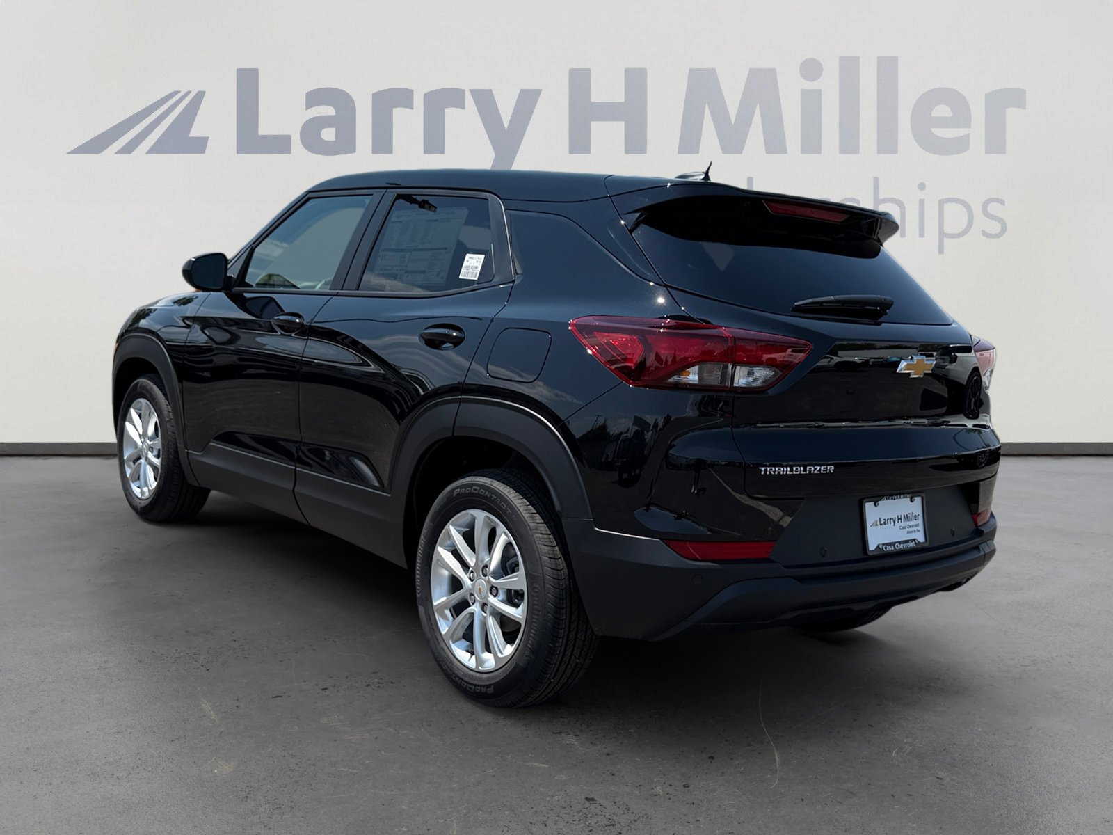 2026 Chevrolet Trailblazer LS photo 4