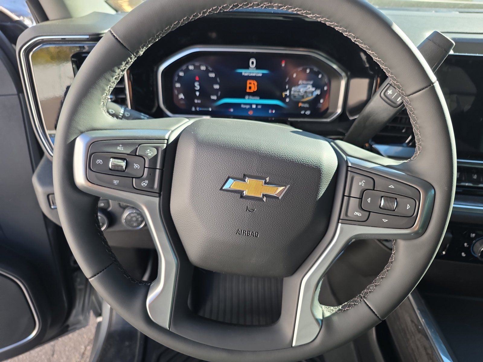 2026 Chevrolet Silverado 2500 HD LTZ - Photo 18