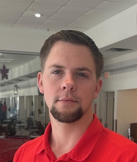 Staff member Taylor Halasinksi-Farr from ID_5710fab46a4e