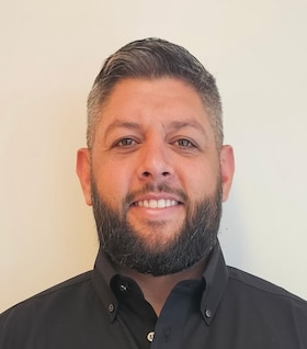 Staff member Zak Ruiz from ID_aa4405c337ec