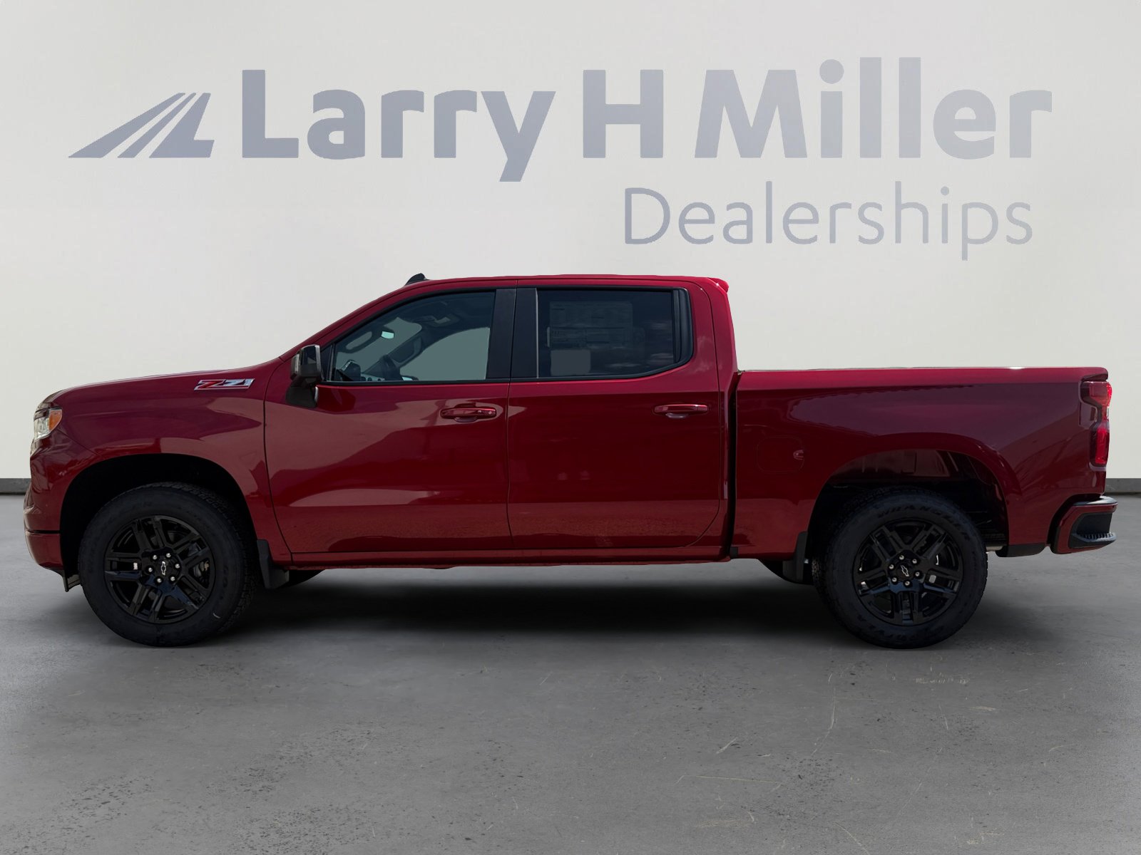 2026 Chevrolet Silverado 1500 RST photo 3