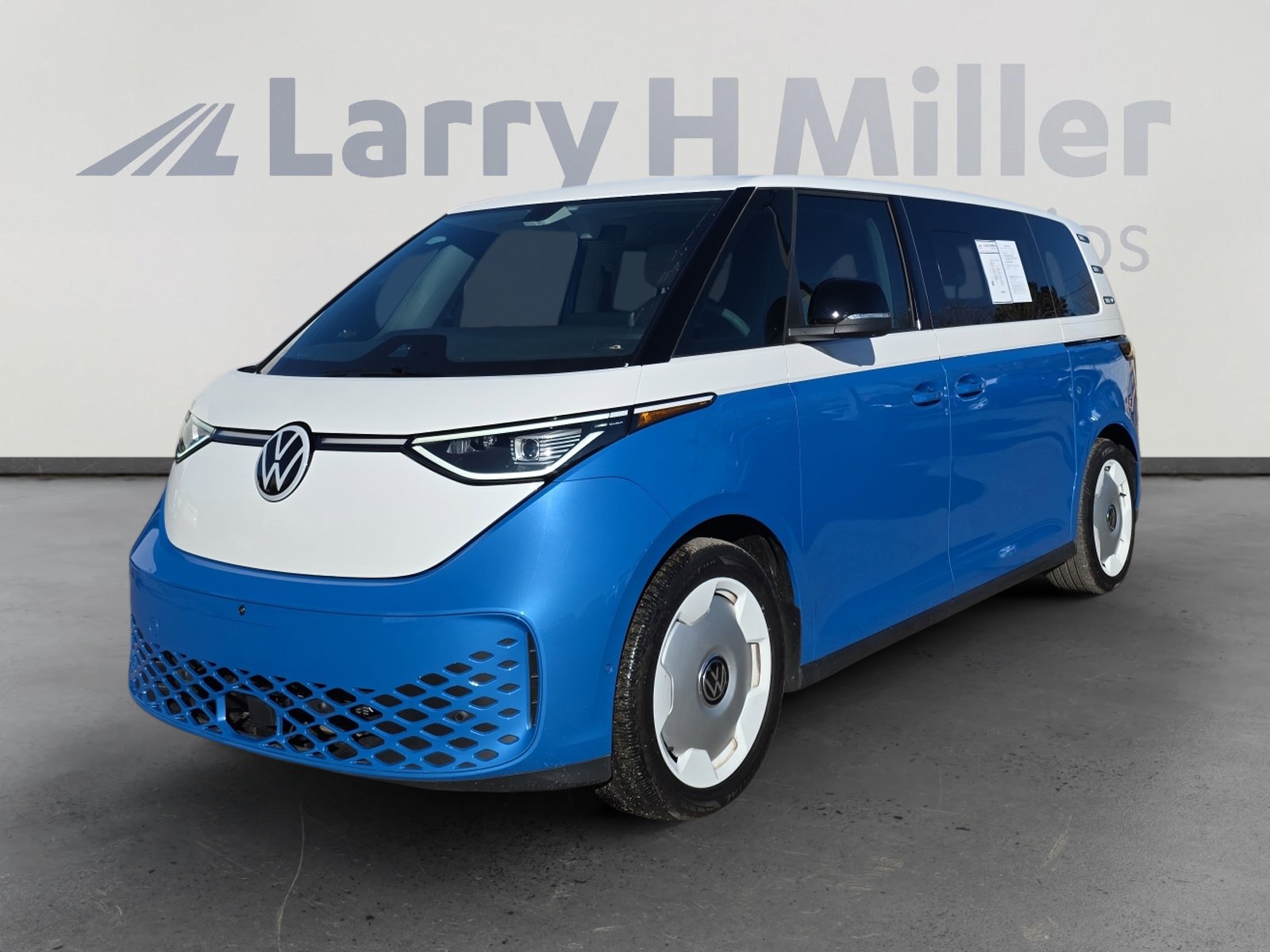 2025 Volkswagen ID. Buzz 1st Edition's photo