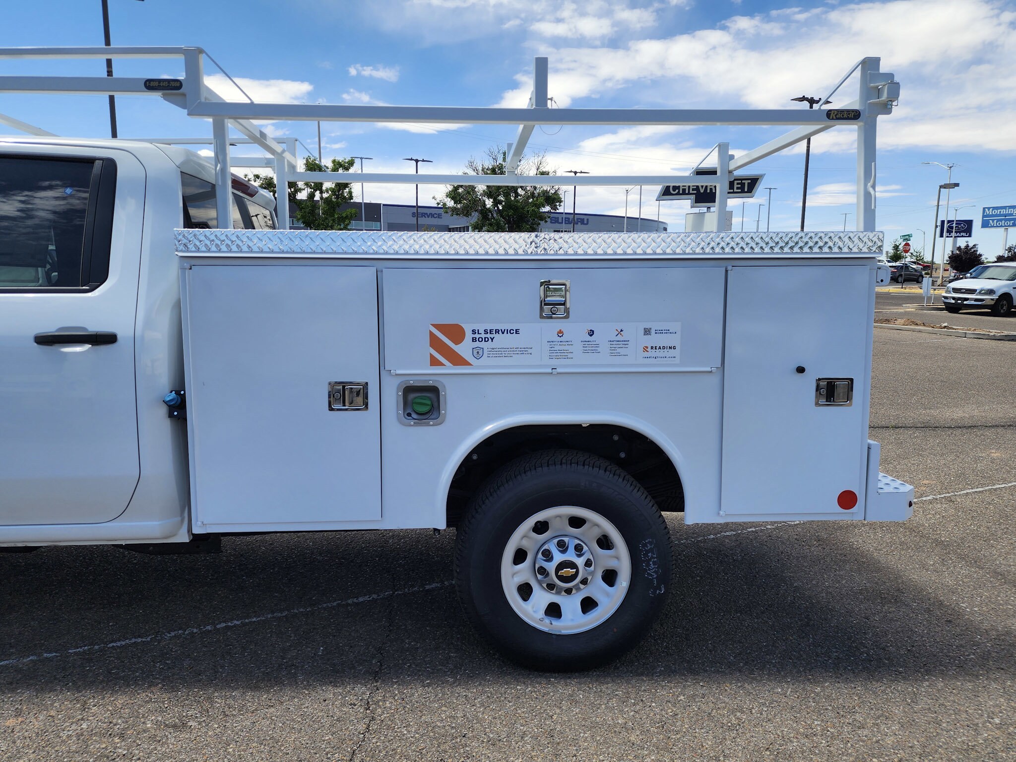 2024 Chevrolet Silverado 3500HD photo 4
