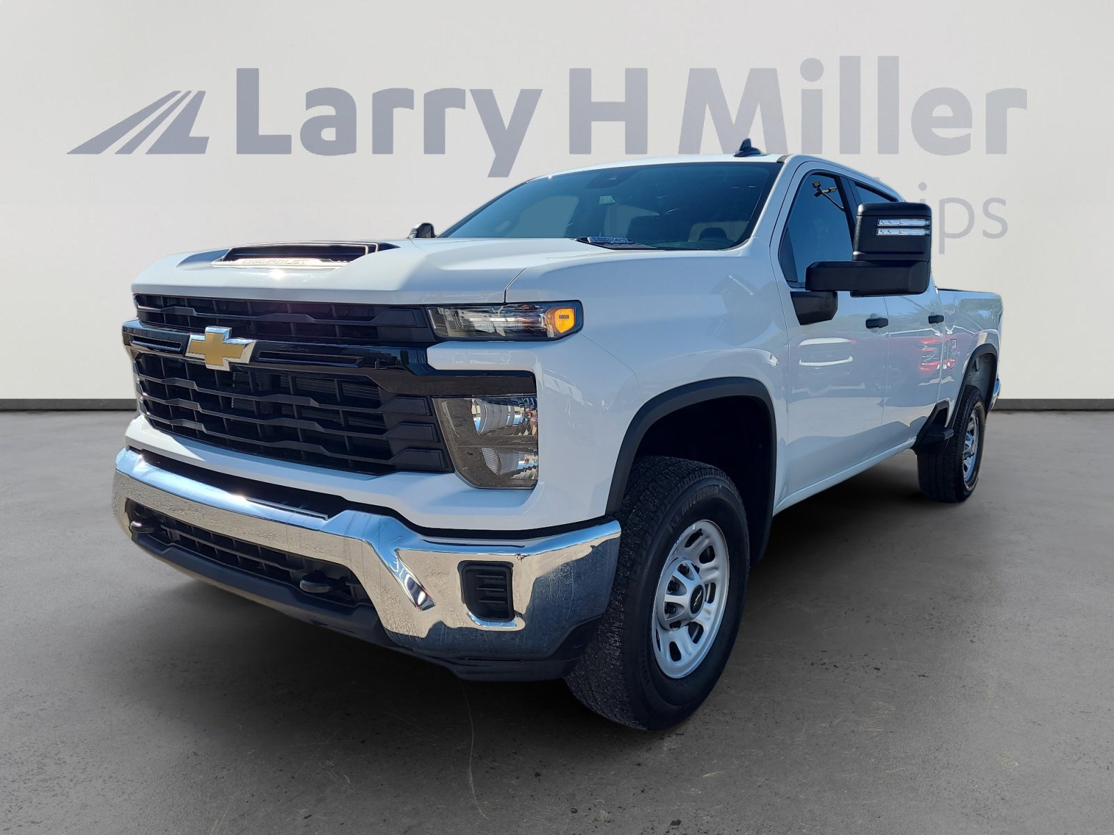 2025 Chevrolet Silverado HD Work Truck 4WD Crew Cab Long Box's photo