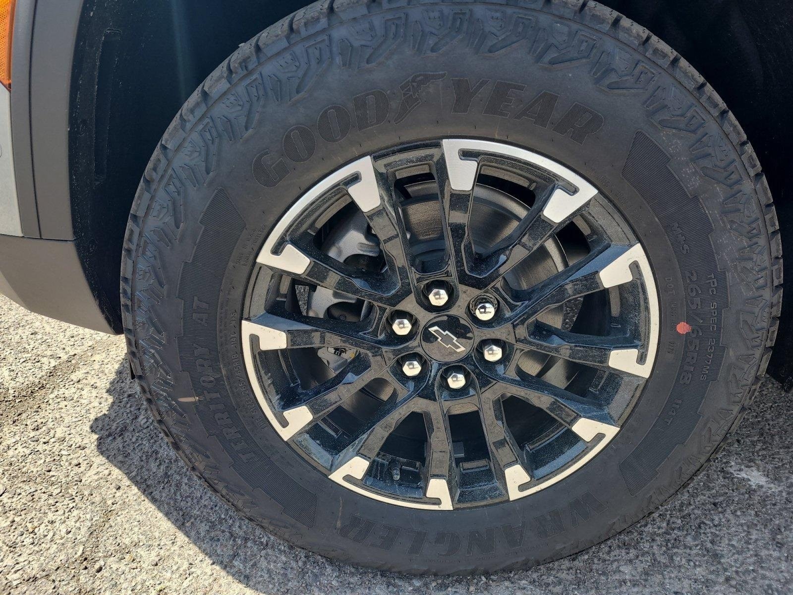 2026 Chevrolet Traverse Z71 - Photo 12