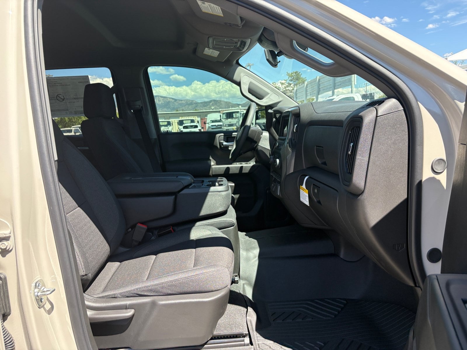 2026 Chevrolet Silverado 1500 Custom Trail Boss - Photo 30