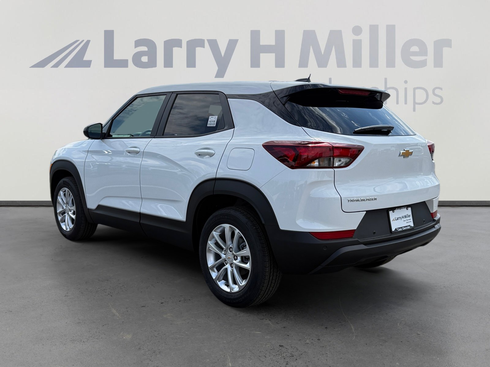 2026 Chevrolet Trailblazer LS photo 4