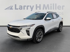 Used 2024 Chevrolet Trax LT SUV for sale in Avondale, AZ