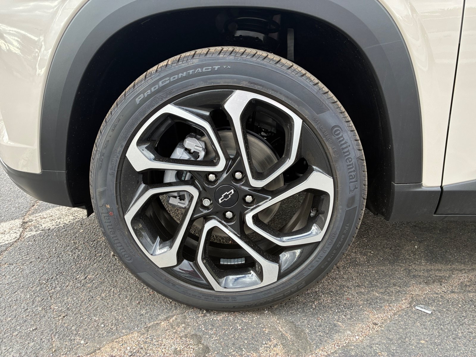 2026 Chevrolet Trax RS - Photo 12