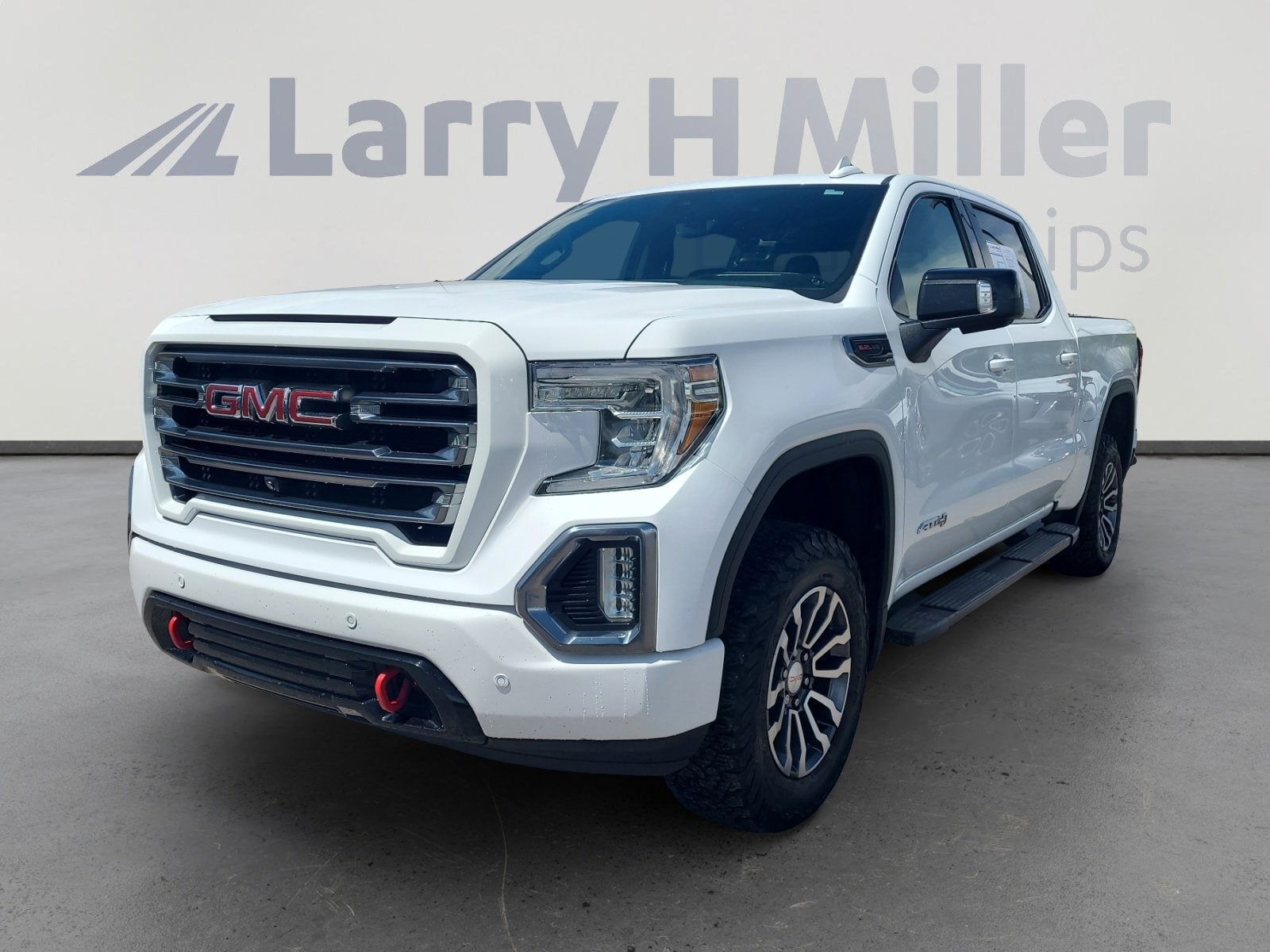 2019 GMC Sierra 4WD Crew Cab Short Box AT4's photo
