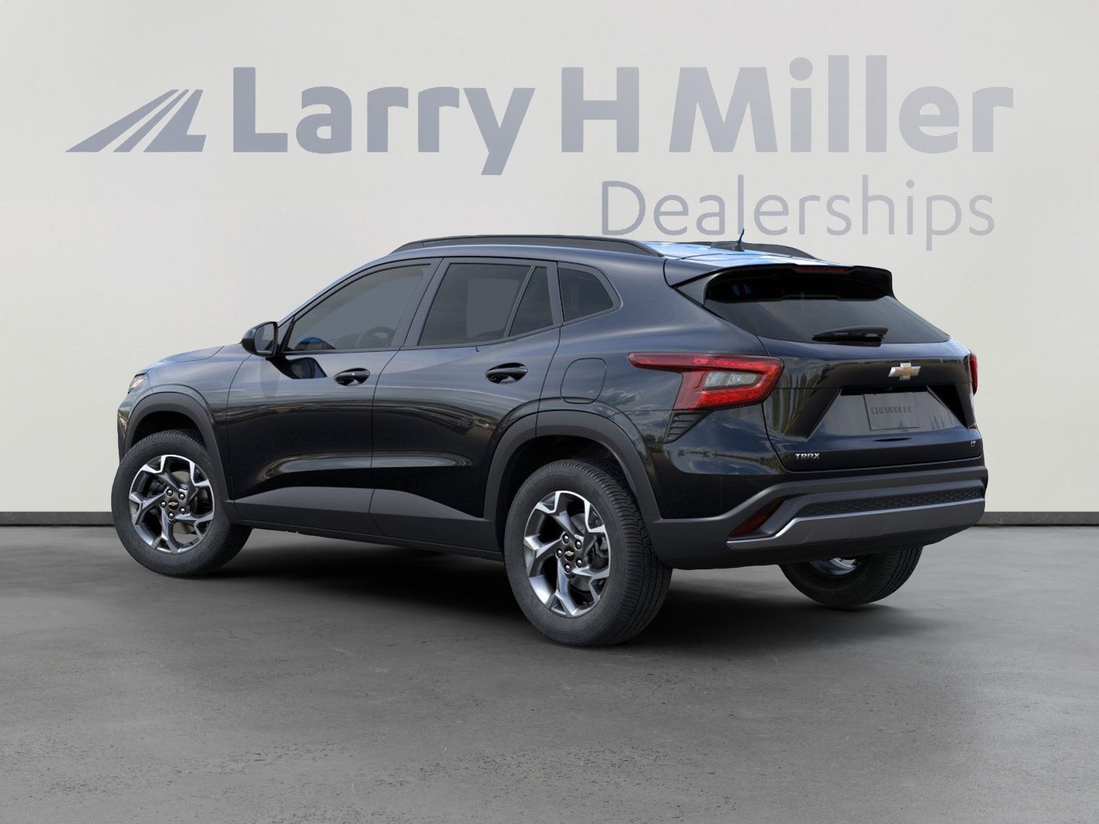 2025 Chevrolet Trax LT photo 2