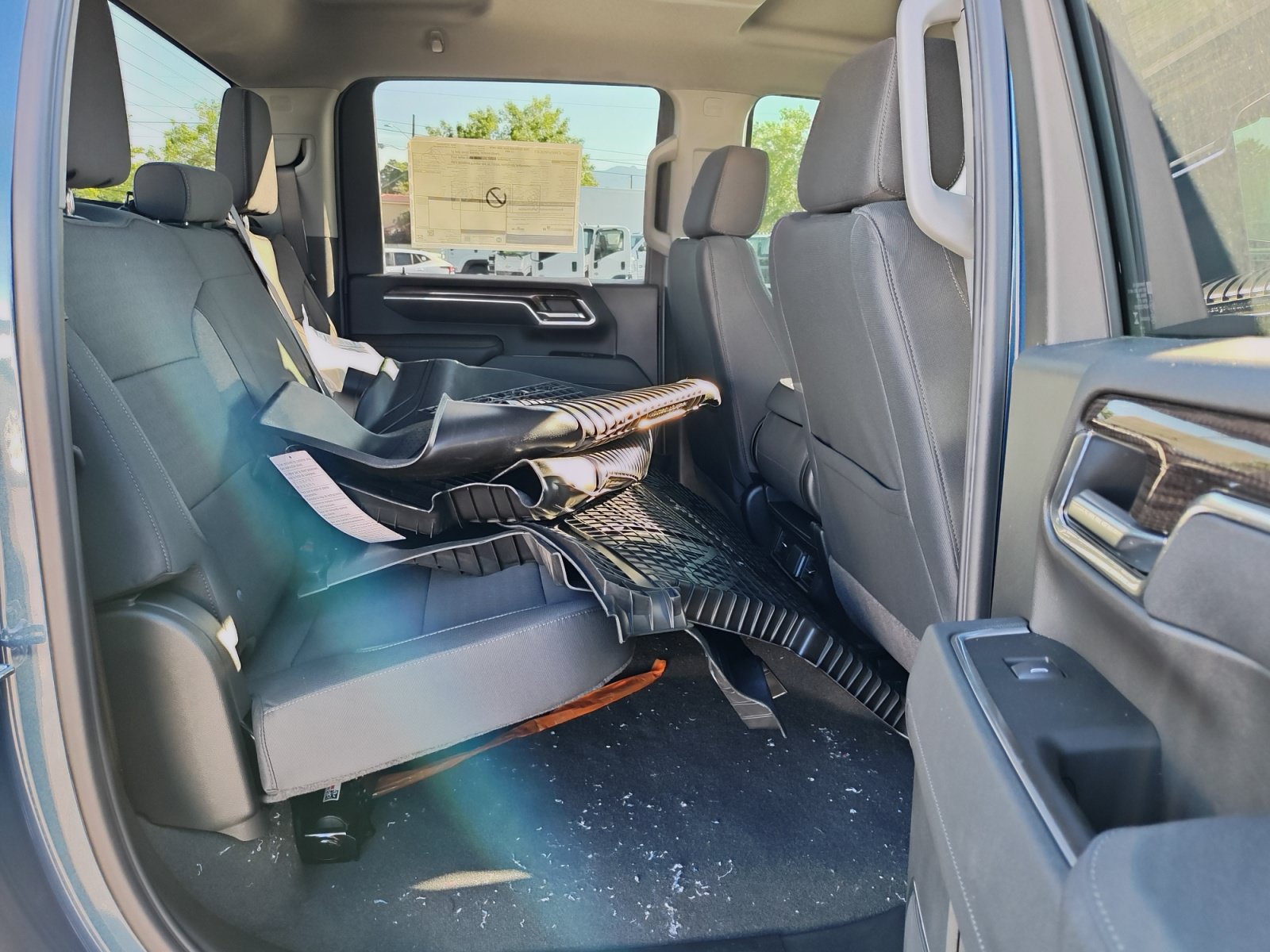 2026 Chevrolet Silverado 3500 HD LT - Photo 29