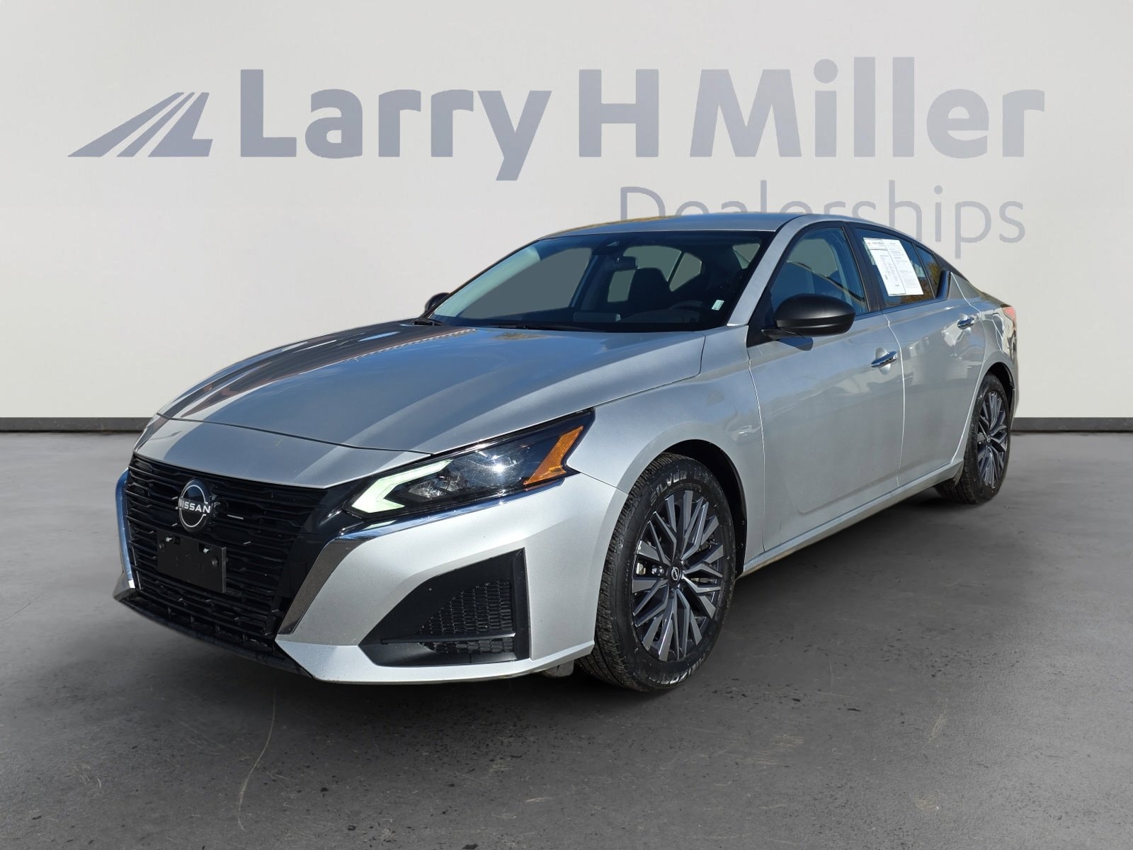 2024 Nissan Altima SV