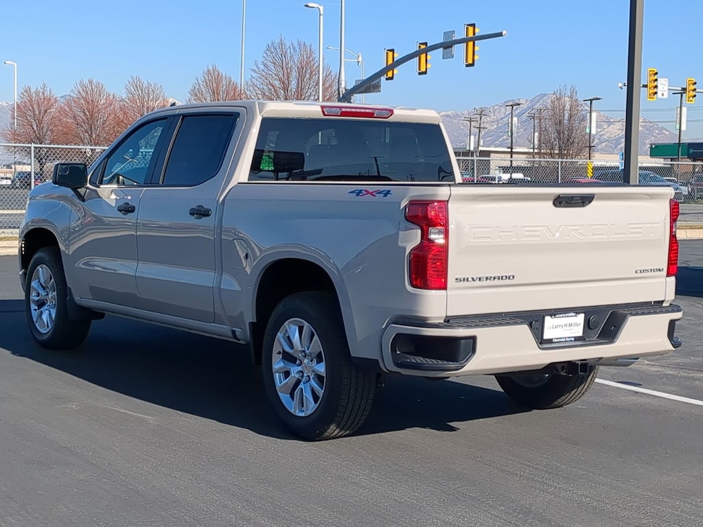 New 2026 Chevrolet Silverado 1500 Custom Truck