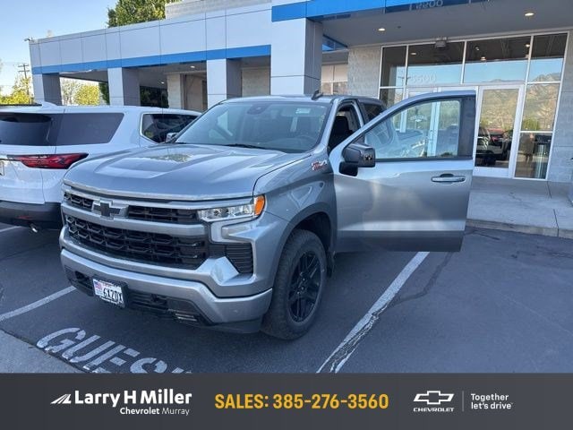 2023 Chevrolet Silverado 1500 RST 4X4 Crew Cab Short Box's photo