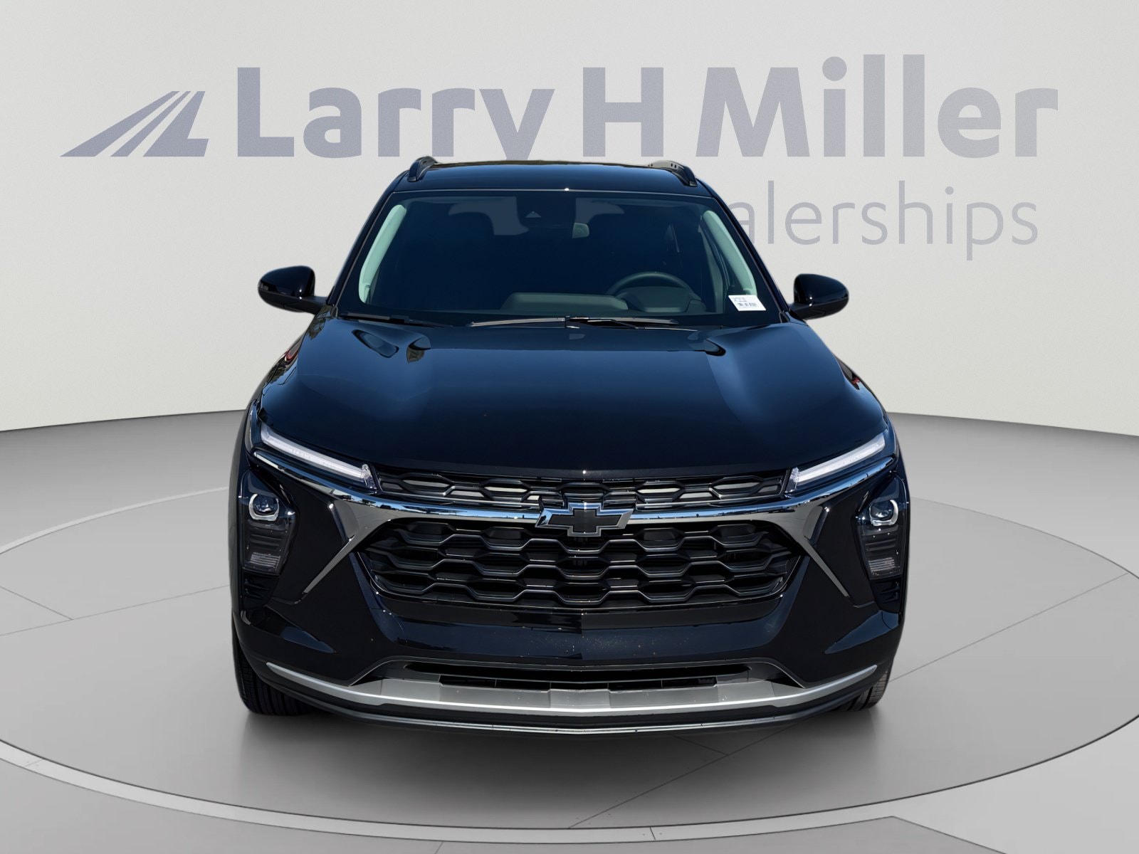 2026 Chevrolet Trax LT - Photo 9