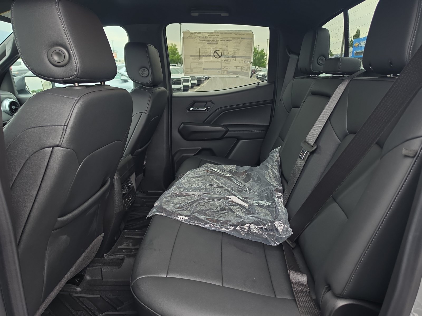 2026 Chevrolet Colorado LT - Photo 25