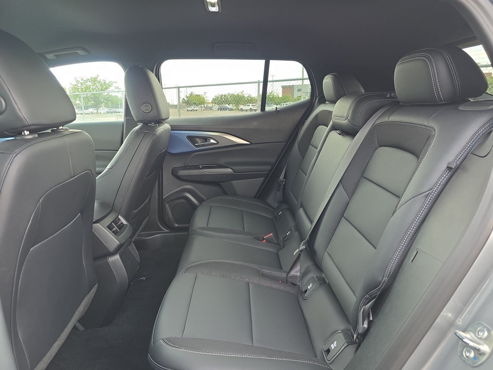 2026 Chevrolet Equinox EV 2LT - Photo 27