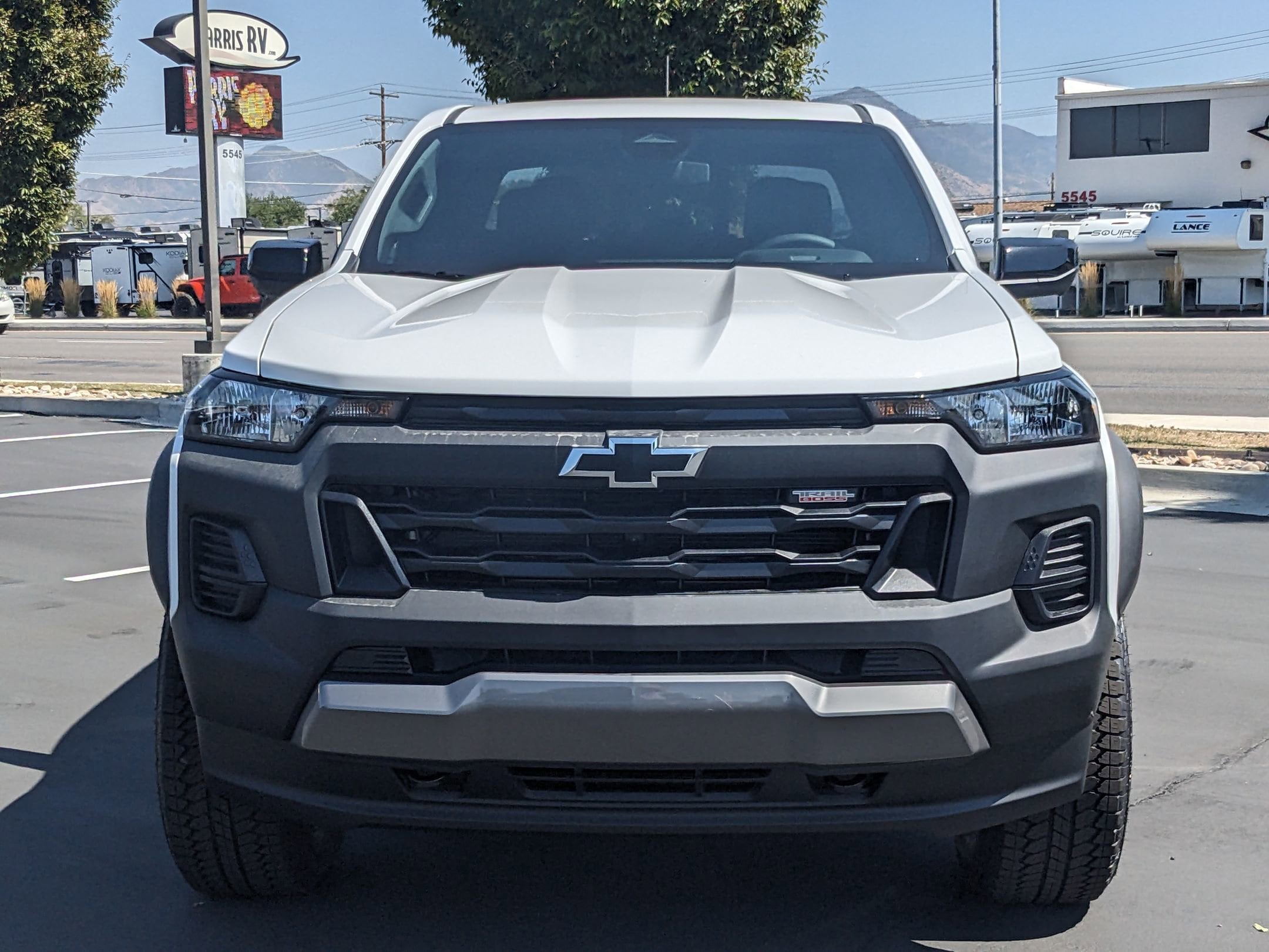 2026 Chevrolet Colorado Trail Boss - Photo 9