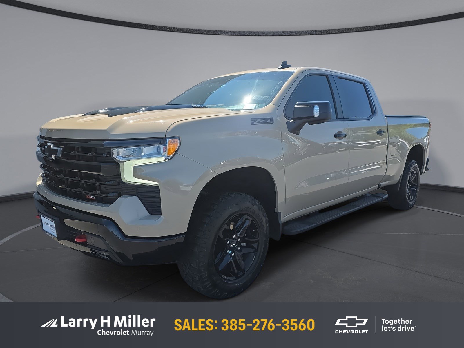 2022 Chevrolet Silverado 1500 LT Trail Boss 4X4 Crew Cab Short Box's photo