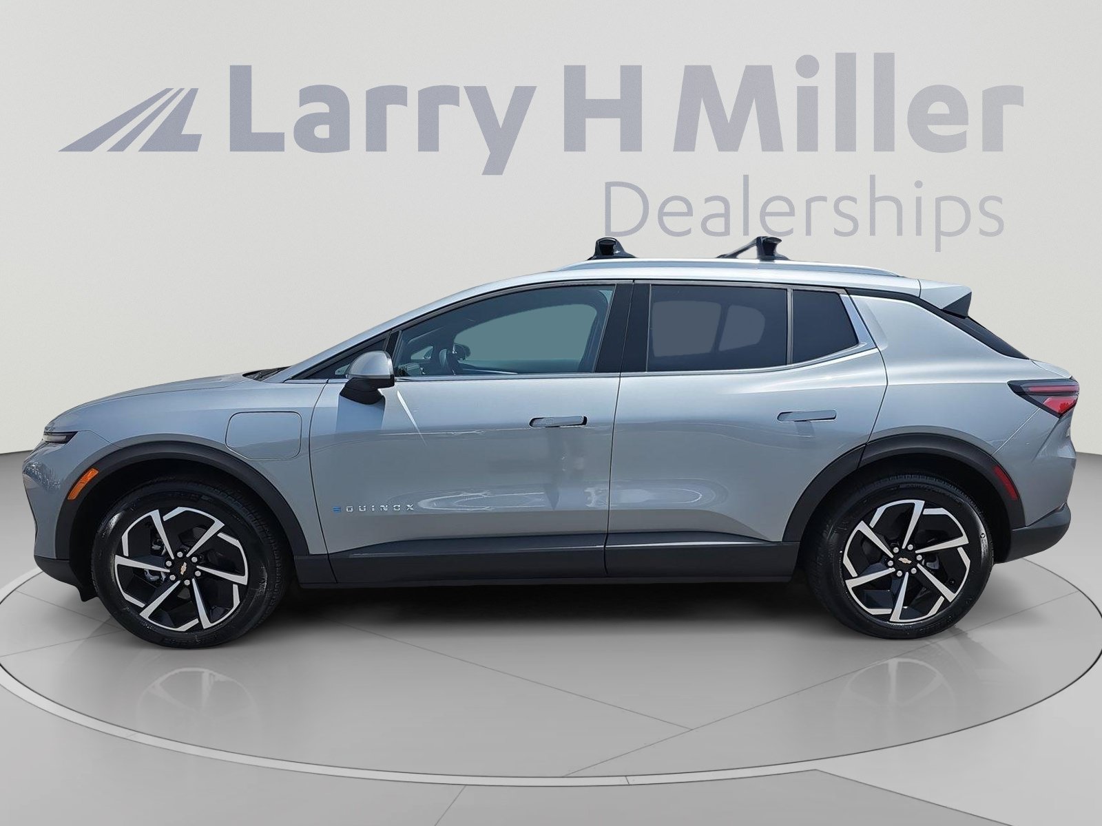 2026 Chevrolet Equinox EV 2LT - Photo 11