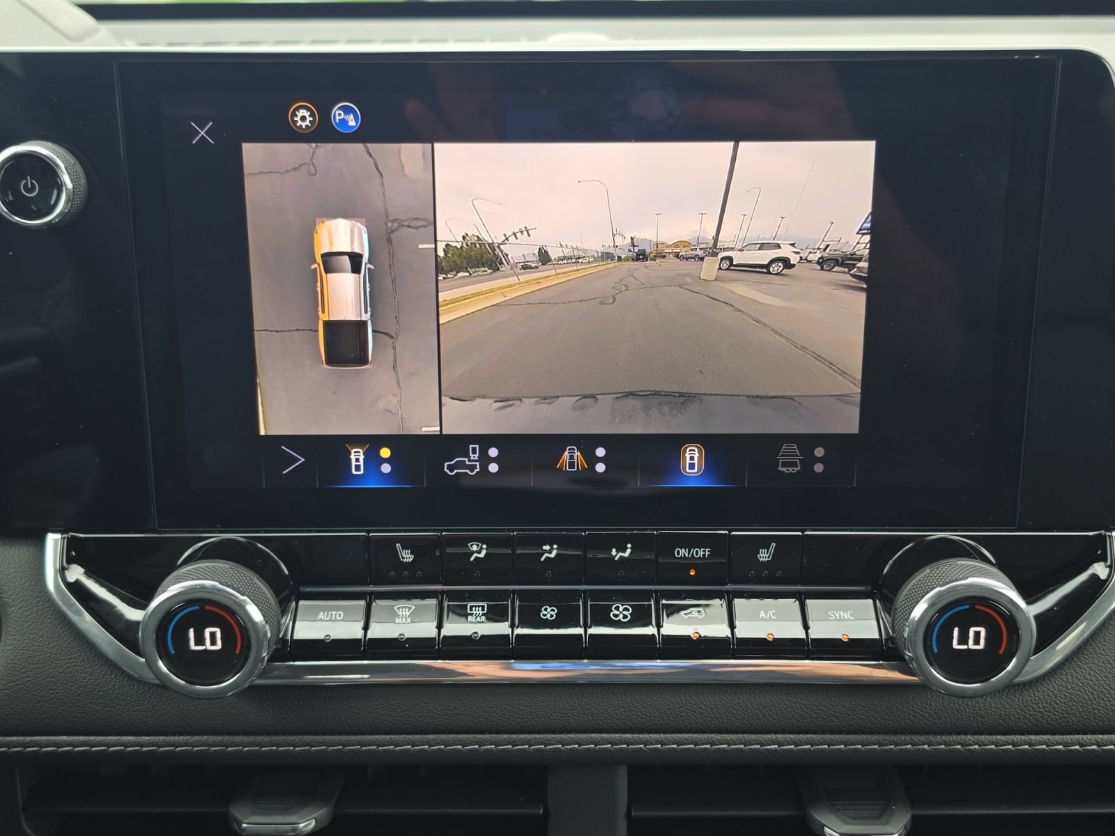 2026 Chevrolet Colorado LT - Photo 20