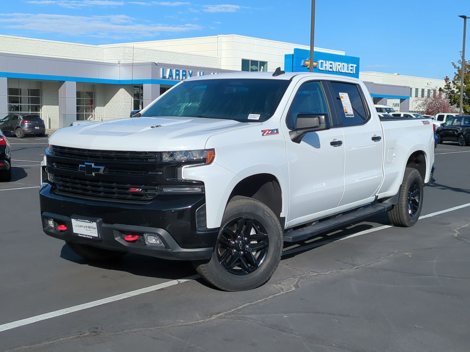 2022 Chevrolet Silverado 1500 LT Trail Boss photo 2