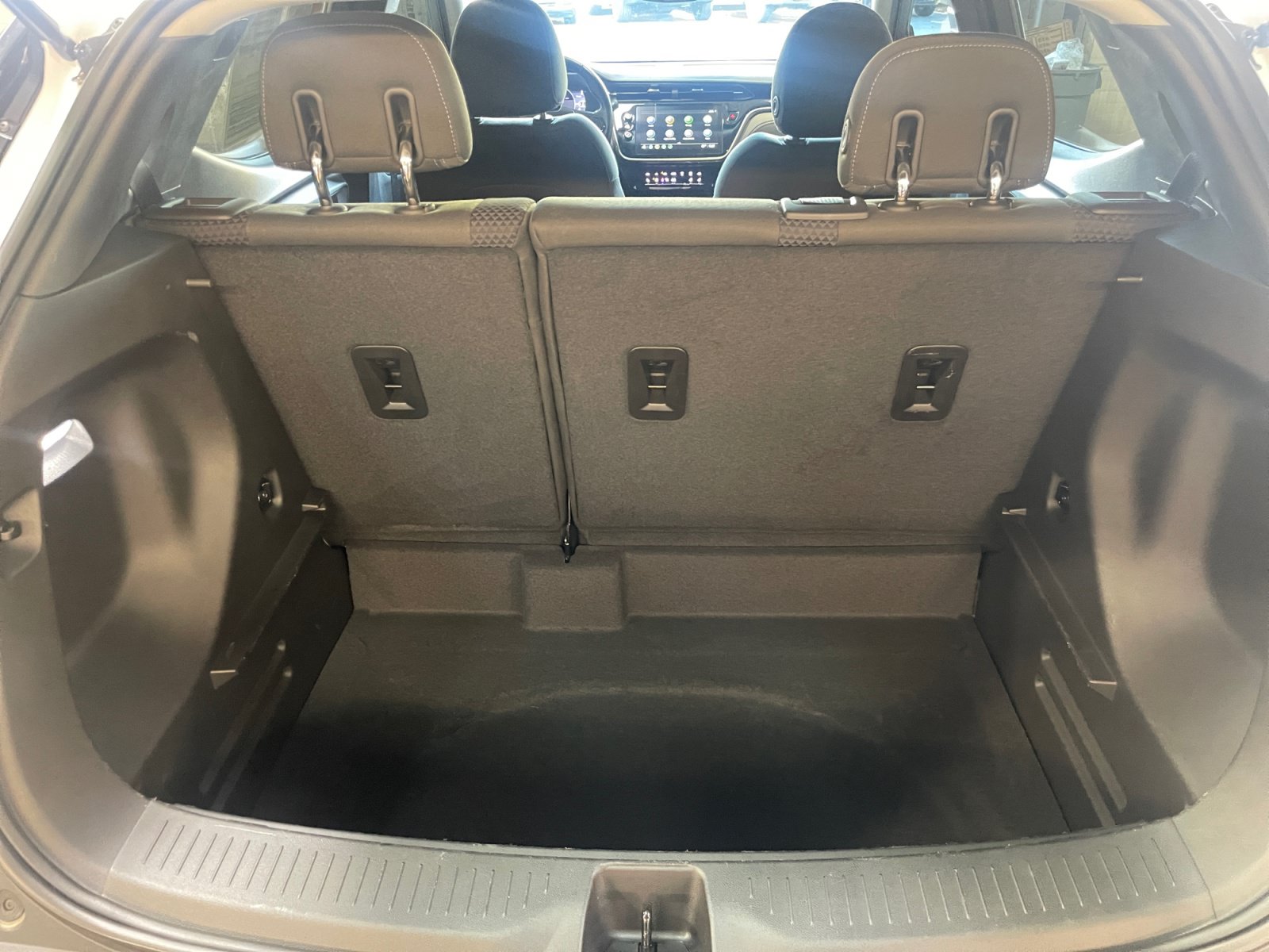 2023 Chevrolet Bolt EUV LT - Photo 22