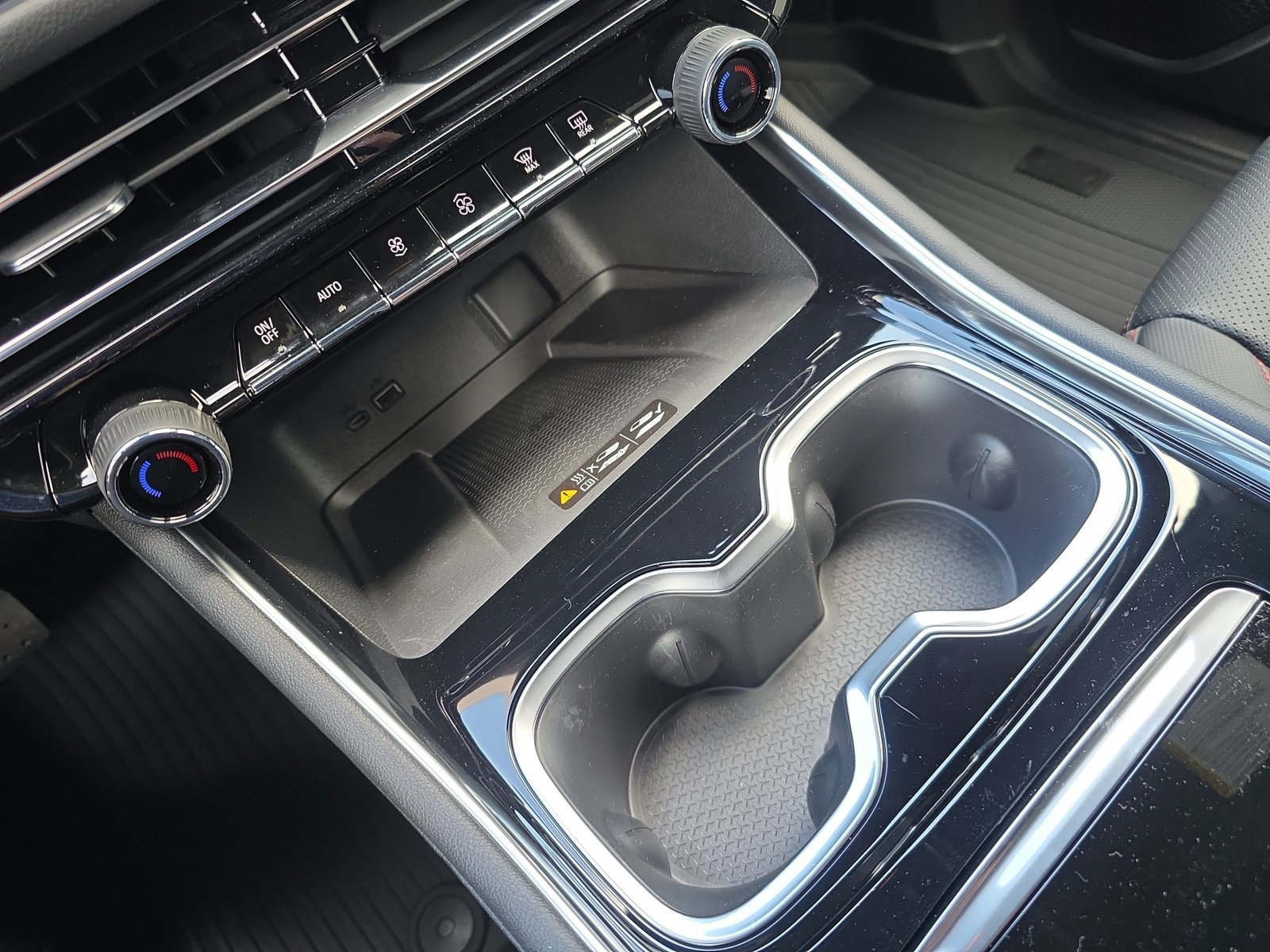 2026 Chevrolet Traverse Z71 - Photo 33